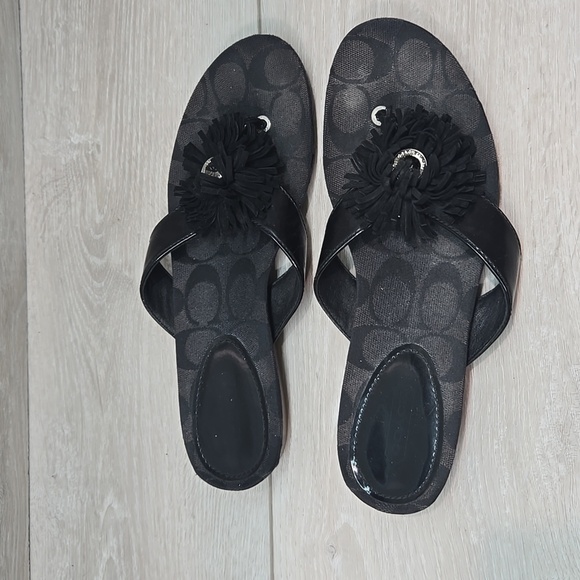 Coach Women's Suki Logo Signature Thong T Strap Slide Sandals Shoes Sz 7B - Picture 2 of 10